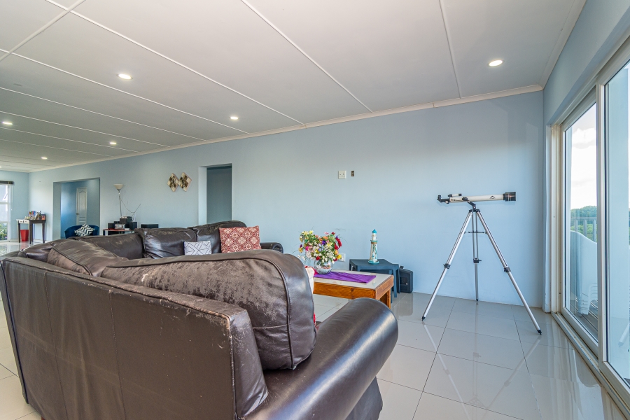 4 Bedroom Property for Sale in Pearly Beach Western Cape